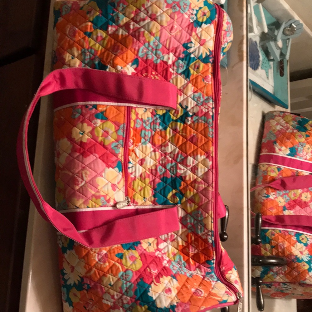 Vera Bradley travel bag